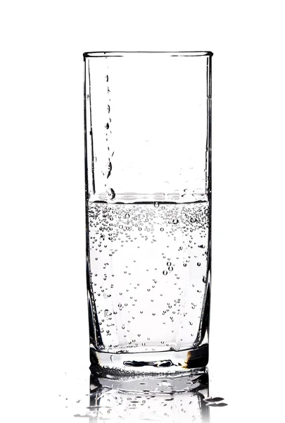 Ποτήρι μεταλλικό νερό — Φωτογραφία Αρχείου