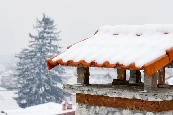 Στέγαση, οροφή πάνω από το Χιονοδρομικό Κέντρο Μπάνσκο στη Βουλγαρία — Φωτογραφία Αρχείου
