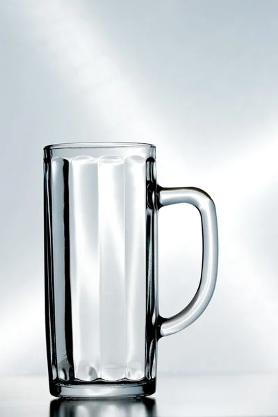Un vaso de cerveza vacío — Foto de Stock
