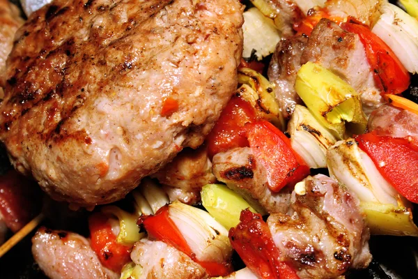 Grill - hús & zöldségek — Stock Fotó