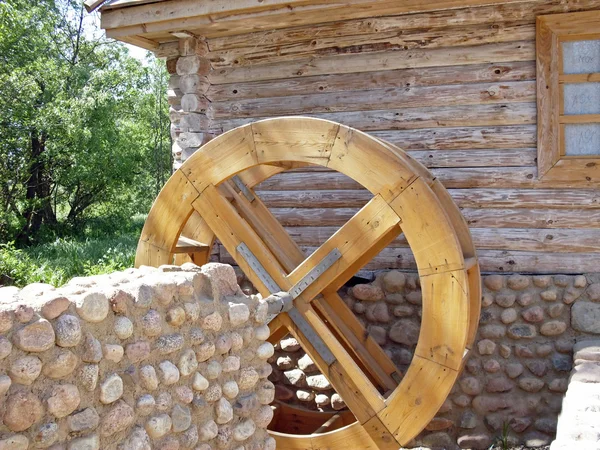 Wheel of the water mill — Stock Photo, Image