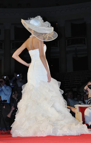 Wedding fashion show — Stock Photo, Image