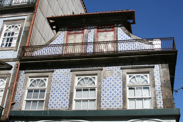 Casa antigua Porto —  Fotos de Stock