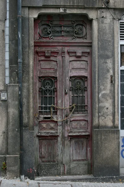 Oude deur in porto — Stockfoto