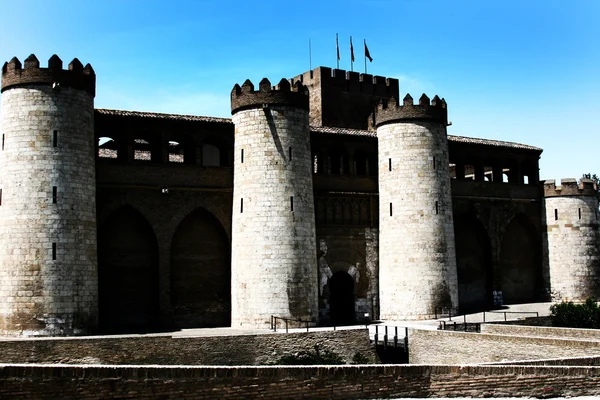 Дворец Альхаферия в Сарагосе — стоковое фото
