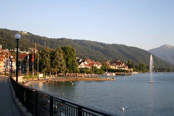 Jezero Zug ve Švýcarsku — Stock fotografie