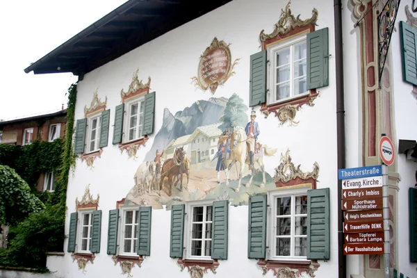 Budynek fasada oberammergau, Niemcy — Zdjęcie stockowe
