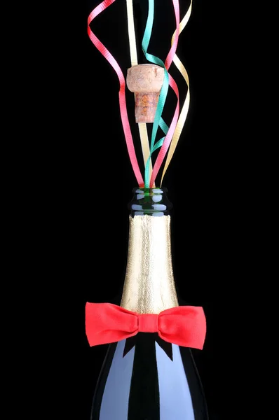 Champagne fles met strikje linten — Stockfoto