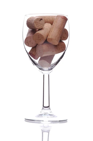 Kurken in glas wijn — Stockfoto