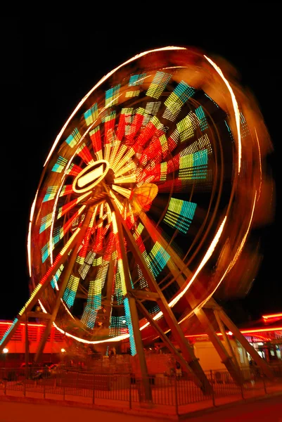 Ферритове колесо вночі — стокове фото