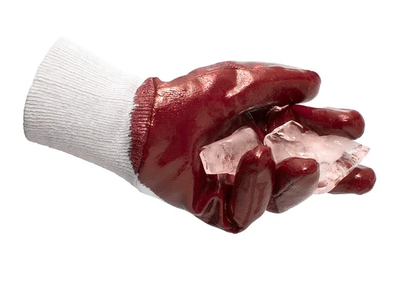 Červené rukavice držet bloky ledu — Stock fotografie