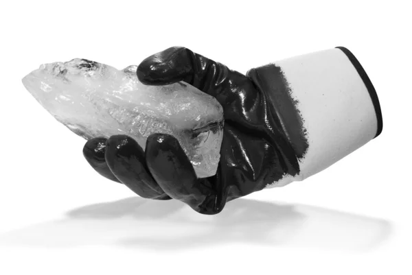 Černé rukavice a blok ledu — Stock fotografie
