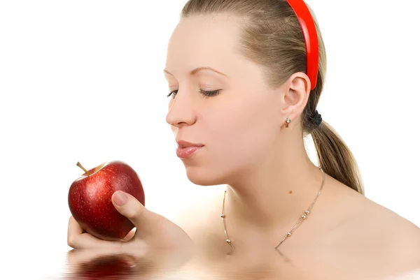 Jente med eple – stockfoto