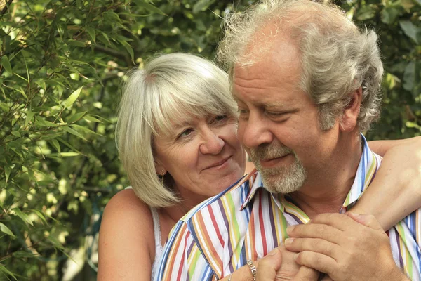 Loving mature couple about to kiss — Stock Photo, Image