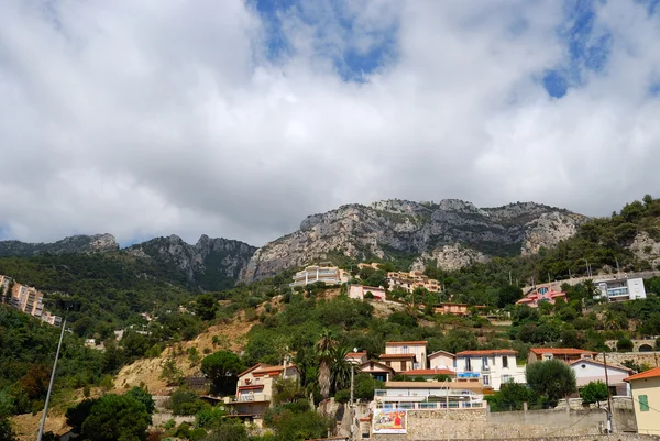 Monaco hegyek alulról — Stock Fotó