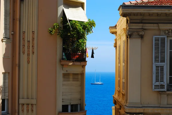 Férias glamour Monte Carlo: mar azul e — Fotografia de Stock