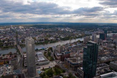 Frankfurt bankacılık bölgesine ve ana