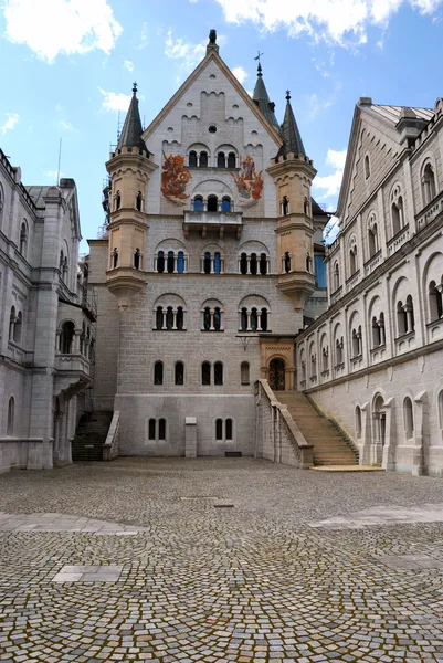 Château de Neuschwanstein, cour intérieure — Photo