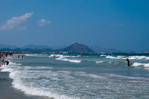 Панорамний вид на пляжі в місті Кан-Пікафорт — стокове фото