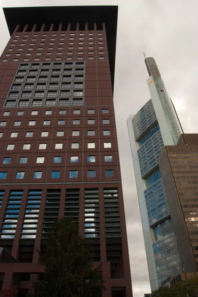 Arranha-céus no distrito de Bank, Frankfurt — Fotografia de Stock