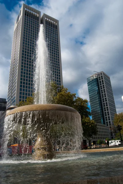 Fountain in Frankfurt downtown — Stock Photo, Image