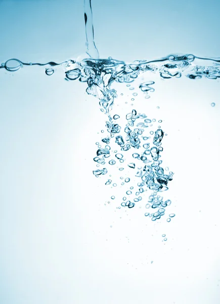 Bubblor i rent vatten — Stockfoto