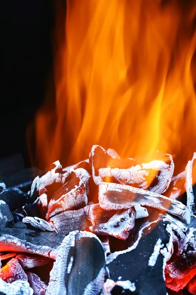 Hot coals — Stock Photo, Image