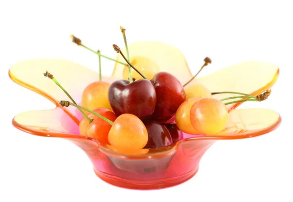 Cerejas doces em uma tigela — Fotografia de Stock