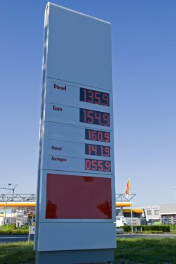 benzin fiyatları