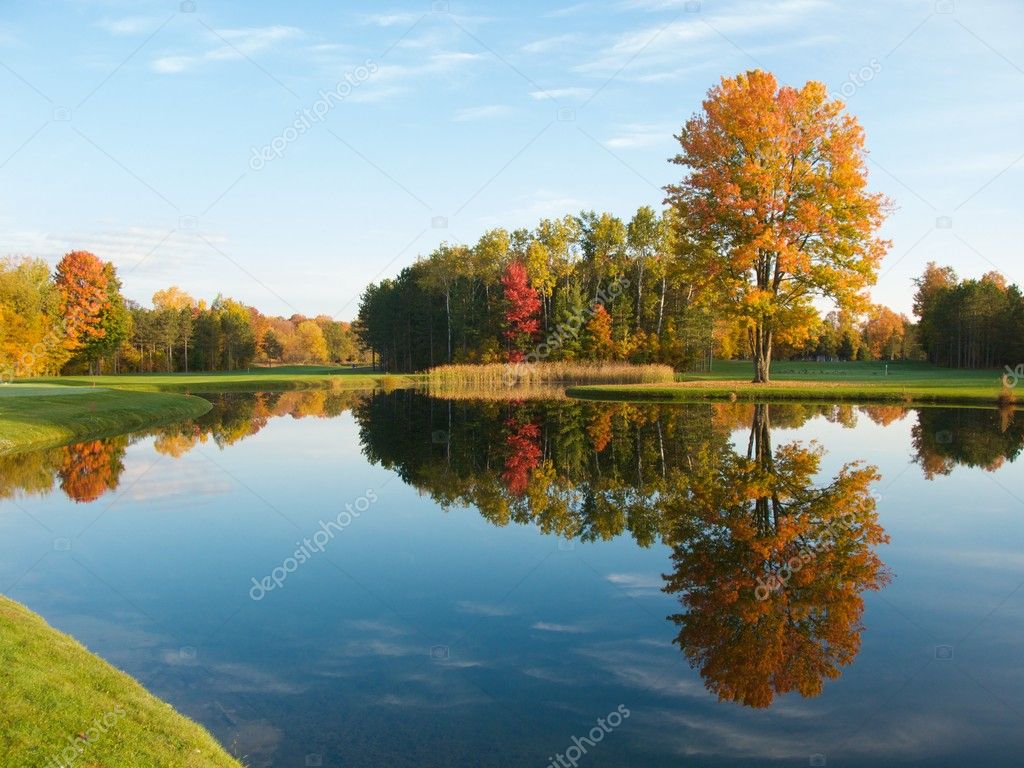 autumn lakes aurora il