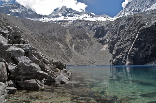 Lago glacial — Fotografia de Stock