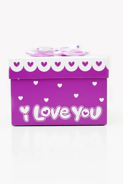 Beautiful hand-made purple gift box — Stock Photo, Image