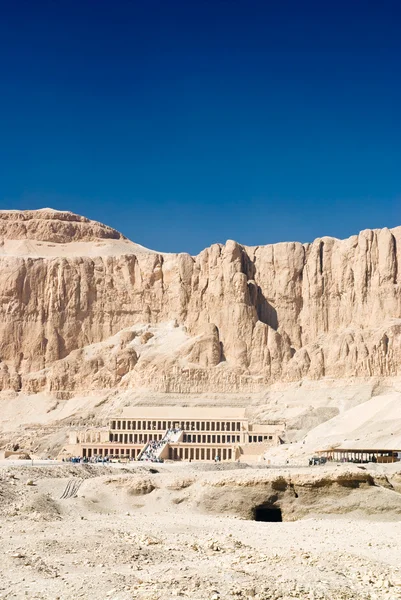 Der Tempel der Hatschepsut in Luxor Ägypten — Stockfoto