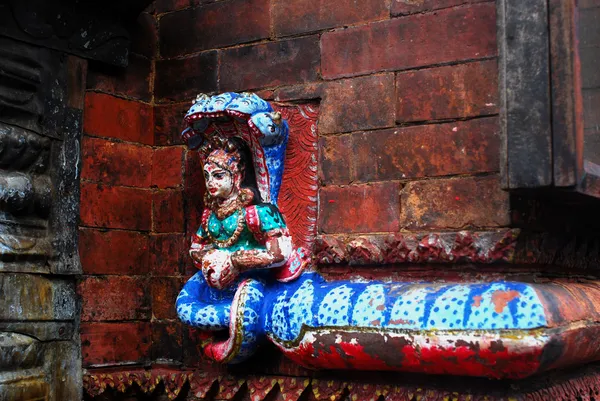 Serpent dieu sculpture relief de nepal — Photo