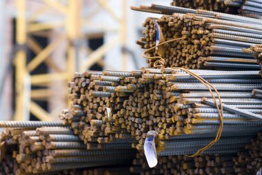 paslı yüksek mukavemetli deforme çelik çubuk