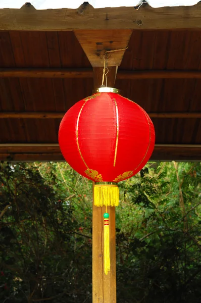 Festlig kinesiska röda lyktan dekorationer — Stockfoto