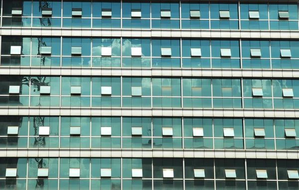 Współczesny budynek biurowy niebieski szkło ściany szczegółowo — Zdjęcie stockowe