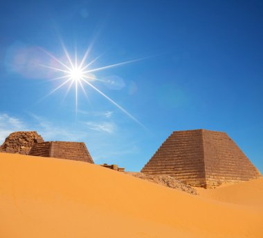 Pyramid in Sudan clipart