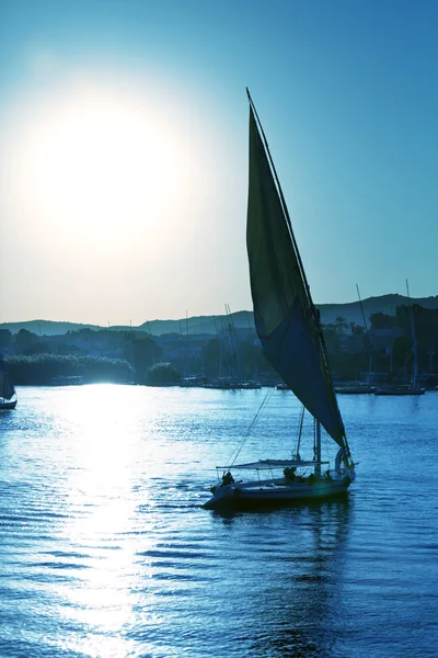 Barco no Nilo — Fotografia de Stock