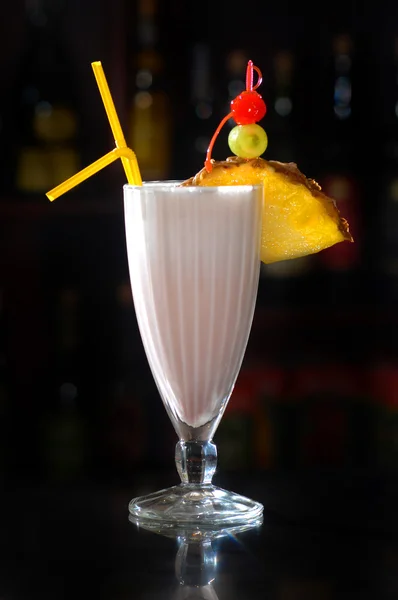 Cocktail alcolico con bailey — Foto Stock