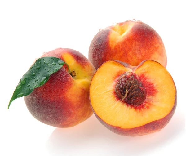 Peaches and a half — Stock Photo, Image