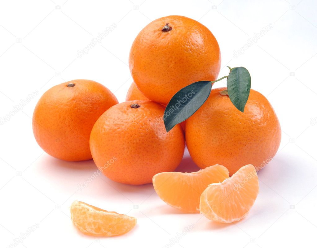 Clementines with segments