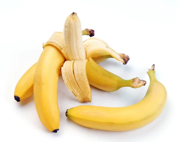 Plátanos maduros y medio limpiados — Foto de Stock