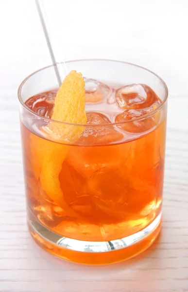 Alcoholic cocktail with whisky — Stock Photo, Image