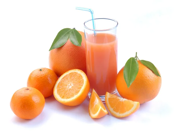 葡萄柚和果汁的玻璃 — 图库照片