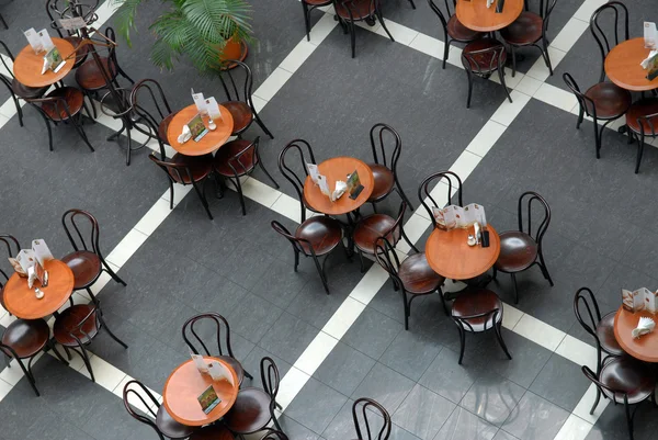 Tabellen in café — Stockfoto