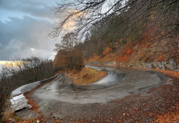 Turn of mountain road — Stock Photo, Image