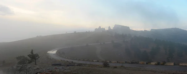 雾和云的早晨 — 图库照片