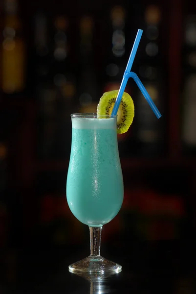 Cocktail "a blue lagoon" — Stock Photo, Image