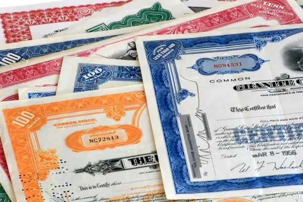 Certificados de acciones antiguas . Fotos de stock